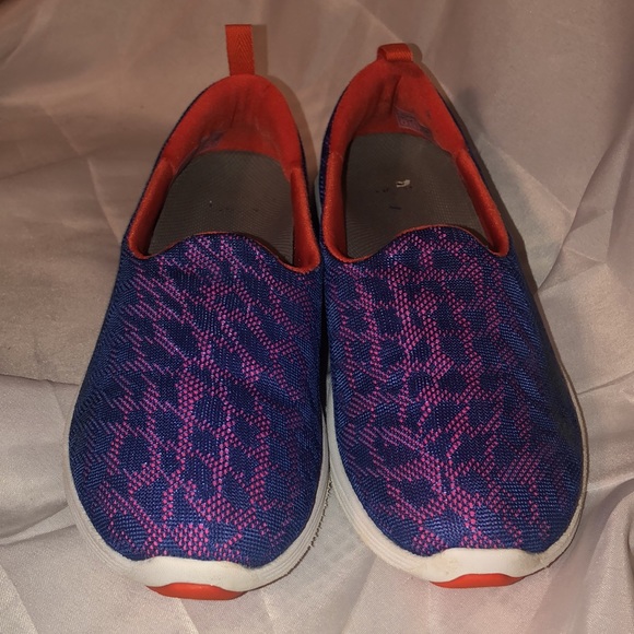Vionic HYDRA Slip on Mesh Orthaheel size 9 - Picture 2 of 11